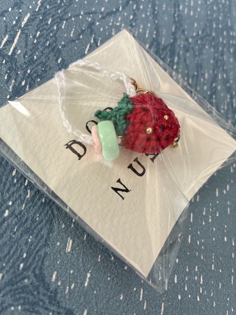 いちごポシェット🍓3