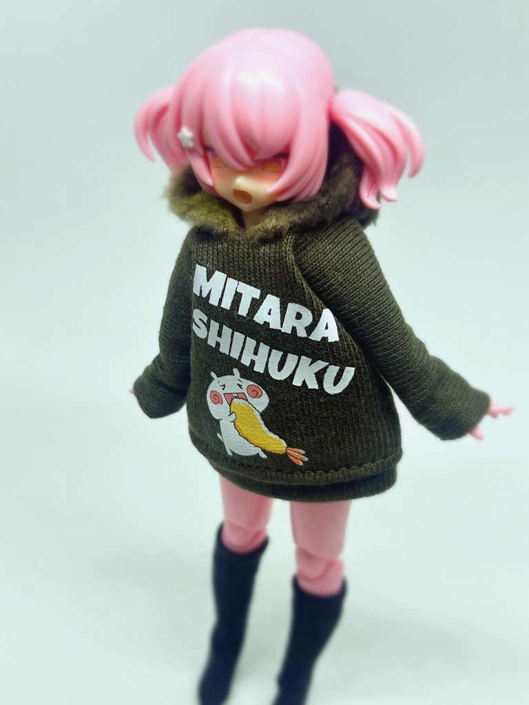 プニモフのフーディワンピ