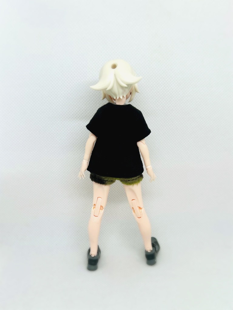 Tシャツとホットパンツ