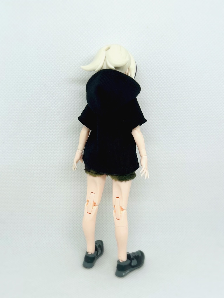 Tシャツとホットパンツ