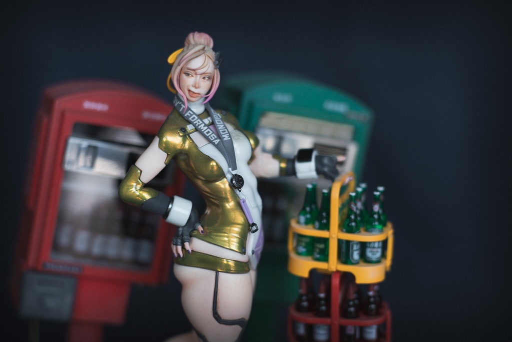 酒促小姐