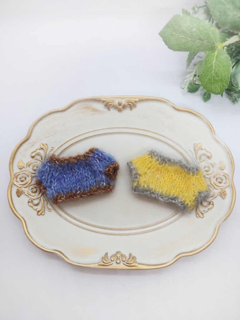 ふわふわセーター(10cmぬいサイズ)