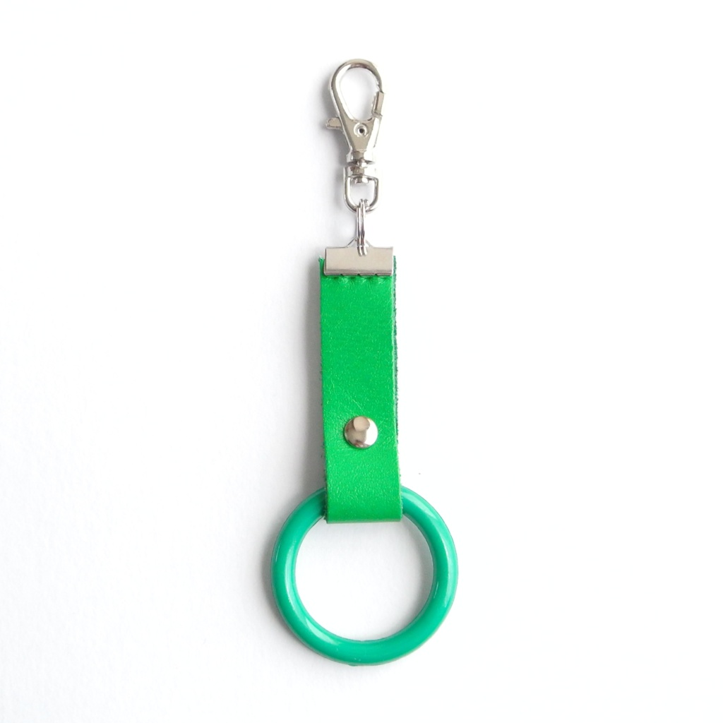 つり革風ミニストラップ グリーン