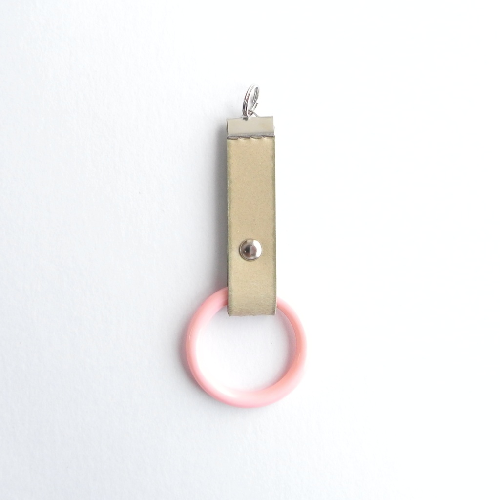 つり革風ストラップ