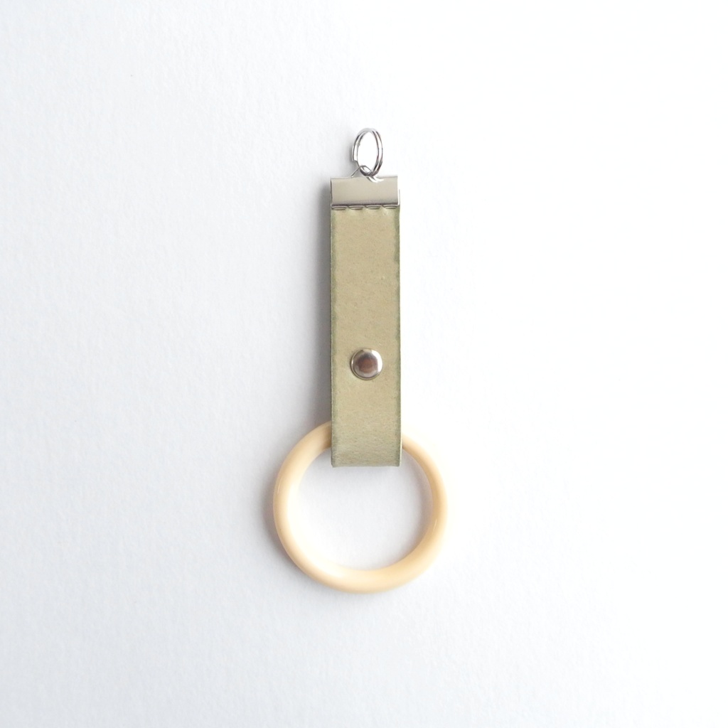 つり革風ストラップ