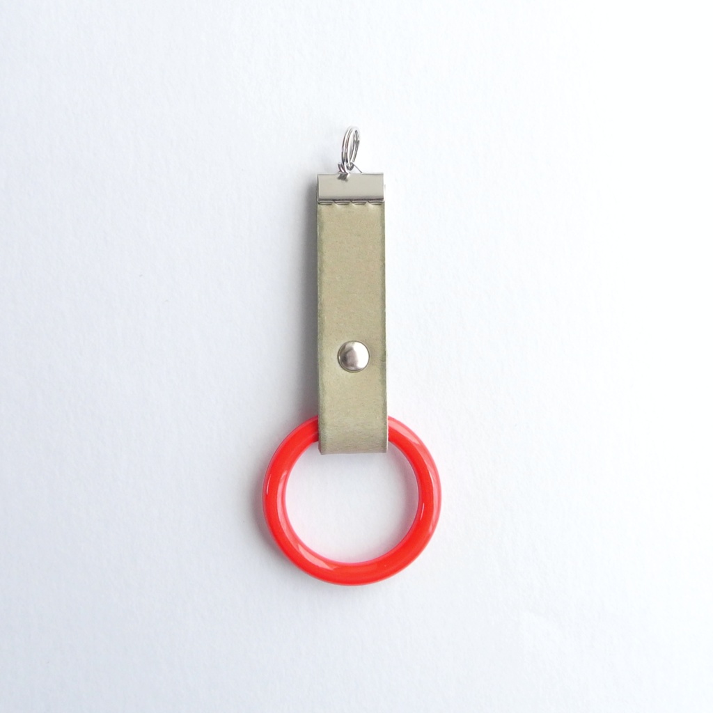 つり革風ストラップ