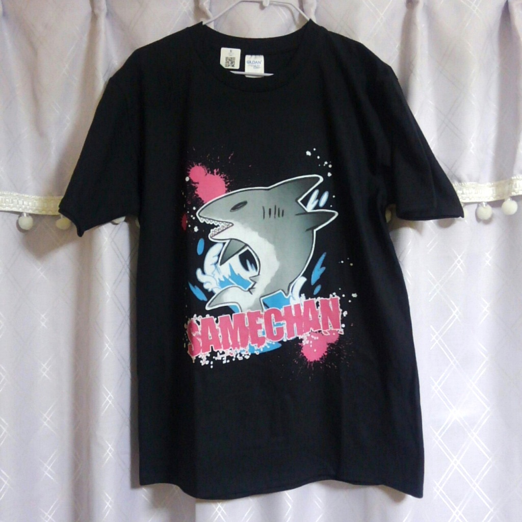 サメちゃんTシャツ
