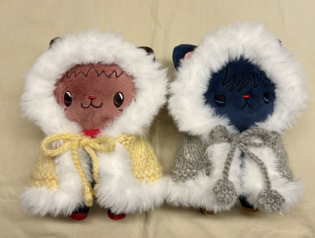 フード付きふわふわポンチョ