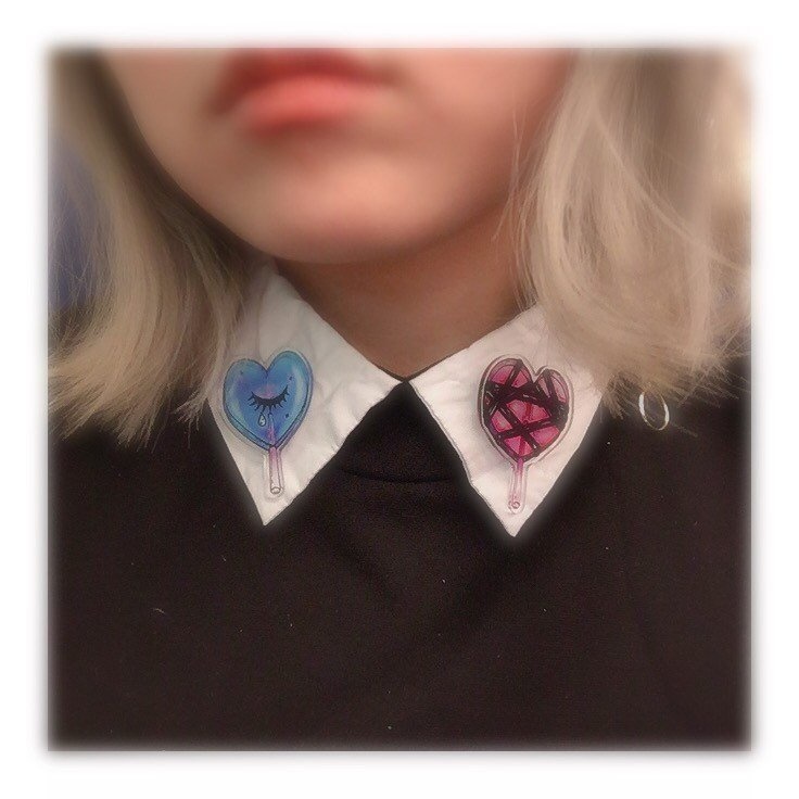 A tied-up Covet アクリルピン