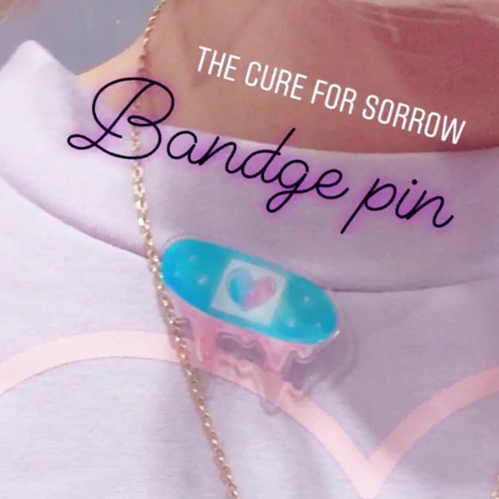 The Cure for Sorrow アクリルピン