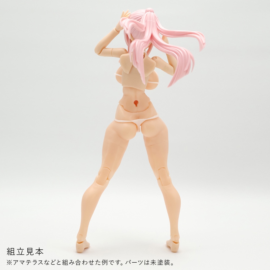 健康的なメリハリボディ 生脚ビキニ