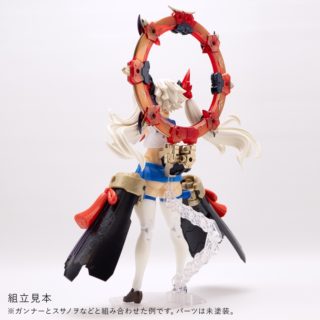 健康的なBlock2-Mのむっちりおなかとあんよニーソ