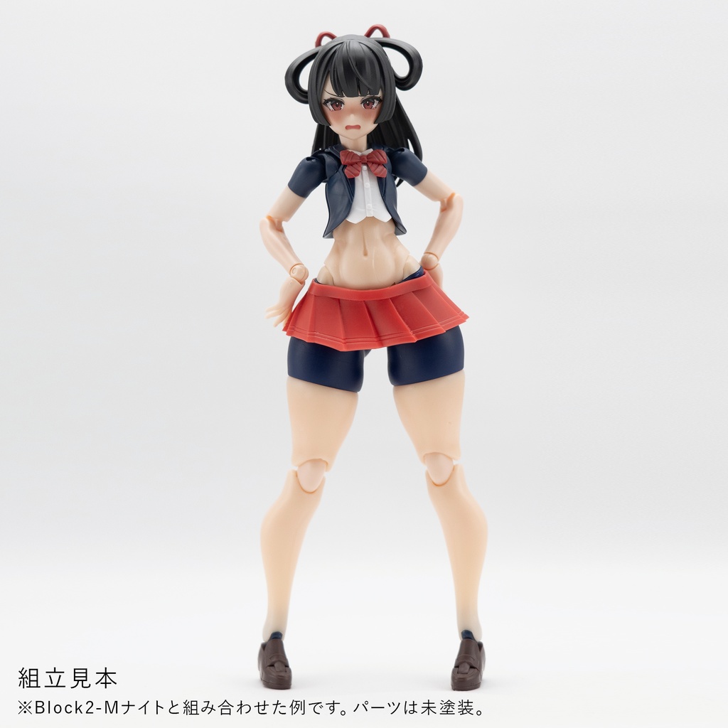 健康的なBlock2-Mのむっちりおなかとあんよスパッツ