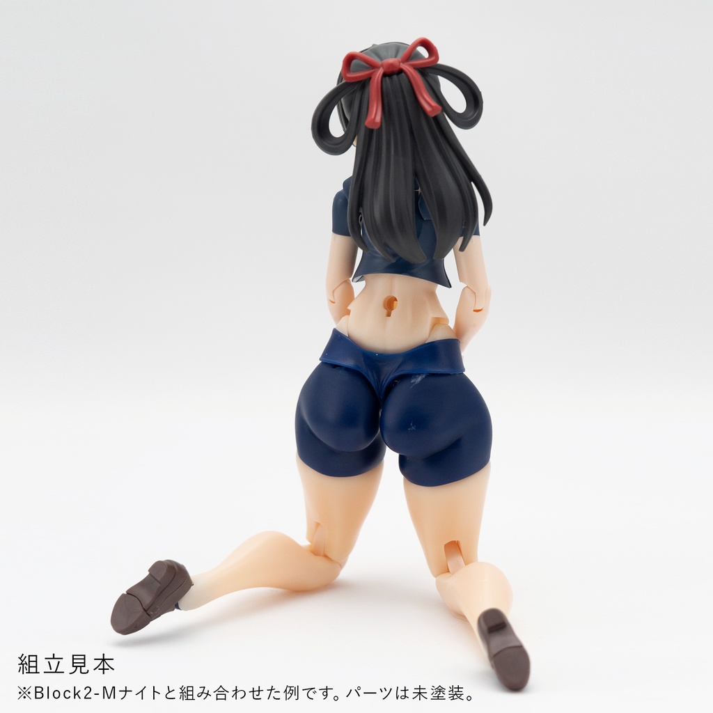 健康的なBlock2-Mのむっちりおなかとあんよスパッツ