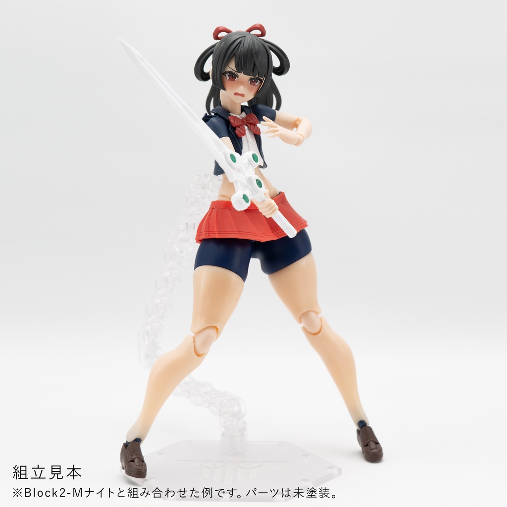 健康的なBlock2-Mのむっちりおなかとあんよスパッツ