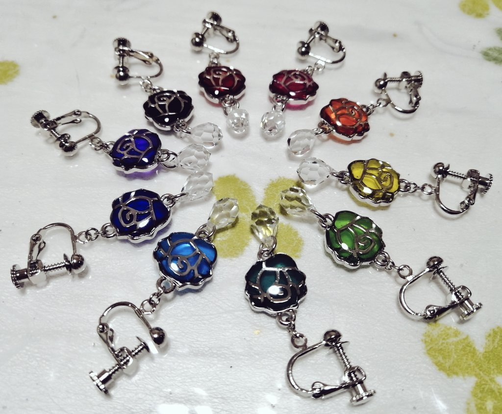 【シルバー】薔薇のイヤリング(ピアスへの変更可能※要連絡)