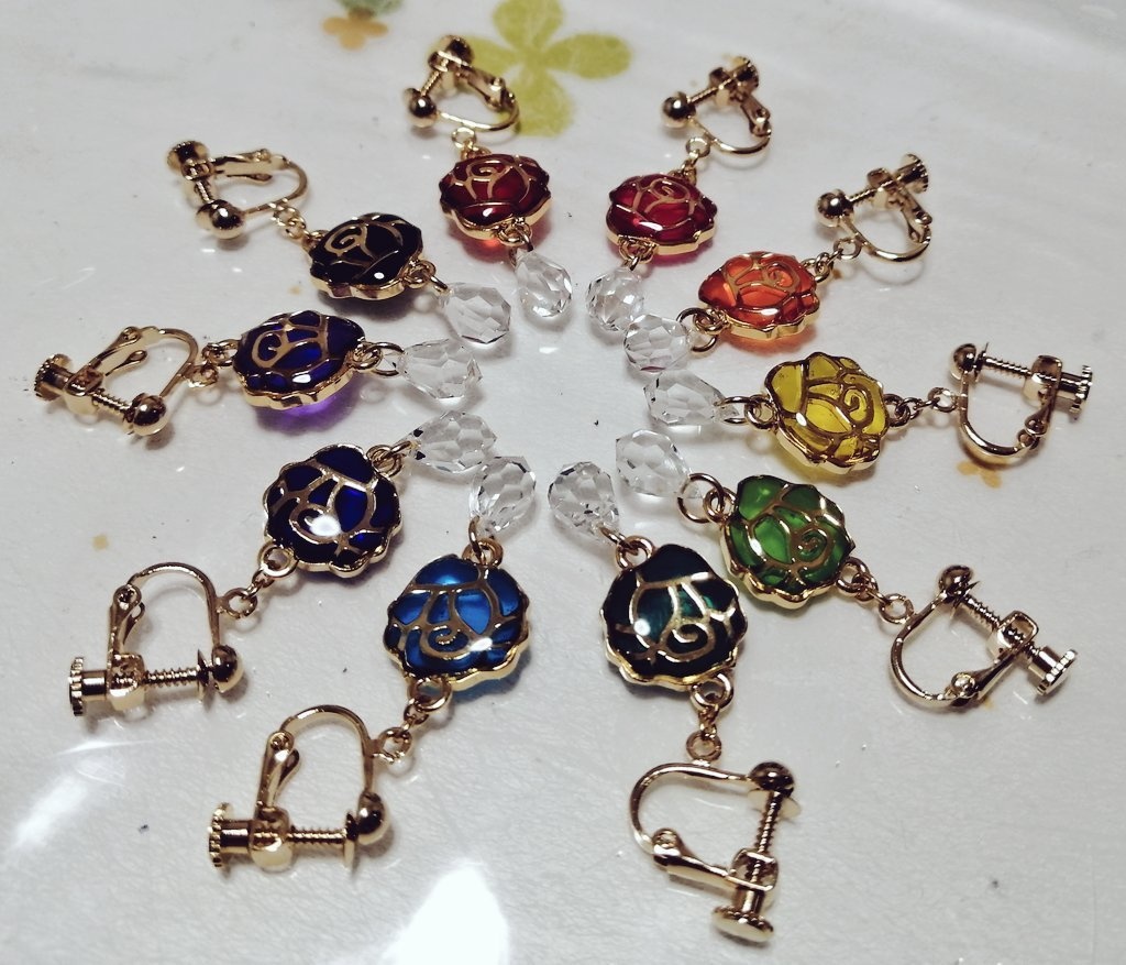 【ゴールド】薔薇のイヤリング(ピアスへの変更可能※要連絡)