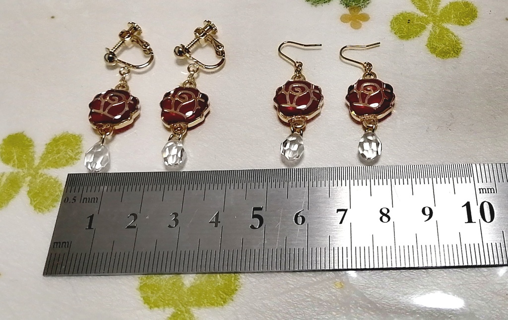 【ゴールド】薔薇のイヤリング(ピアスへの変更可能※要連絡)