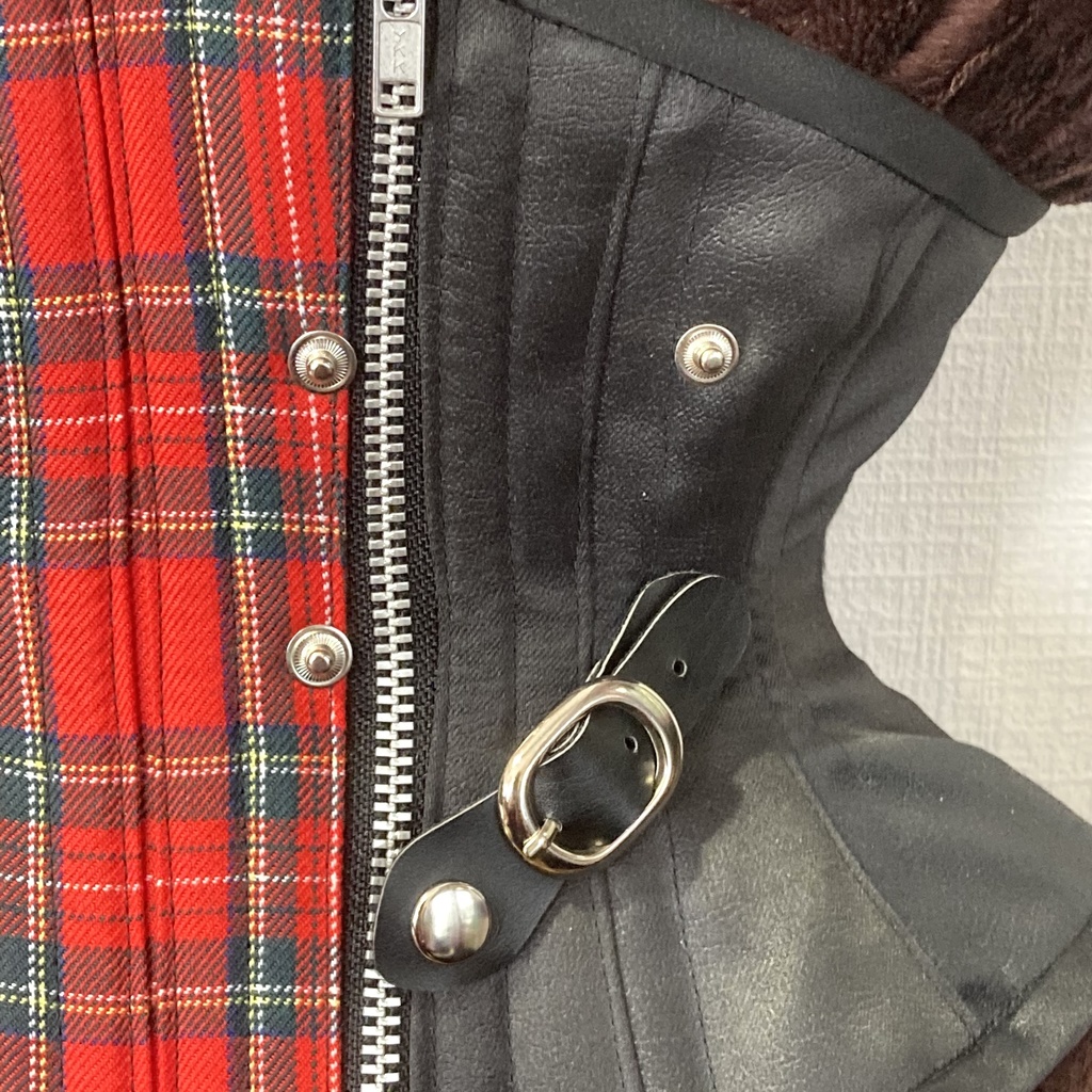 斜めジップタータンチェックTighter