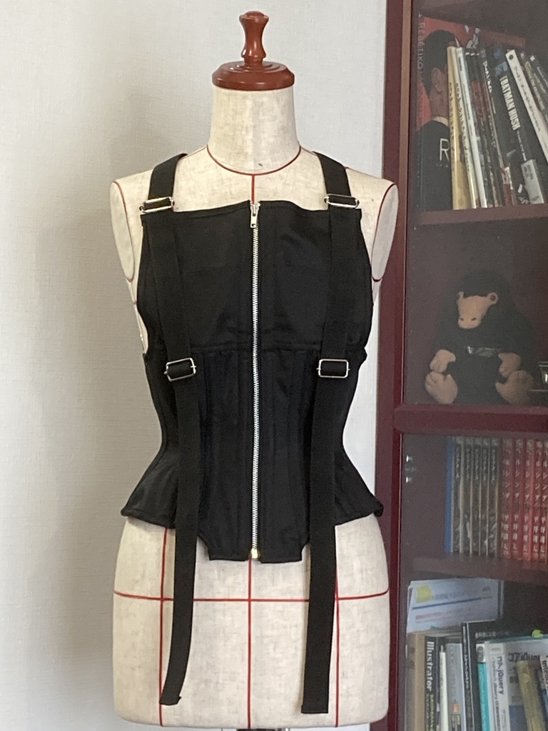 オーバーオールコルセット