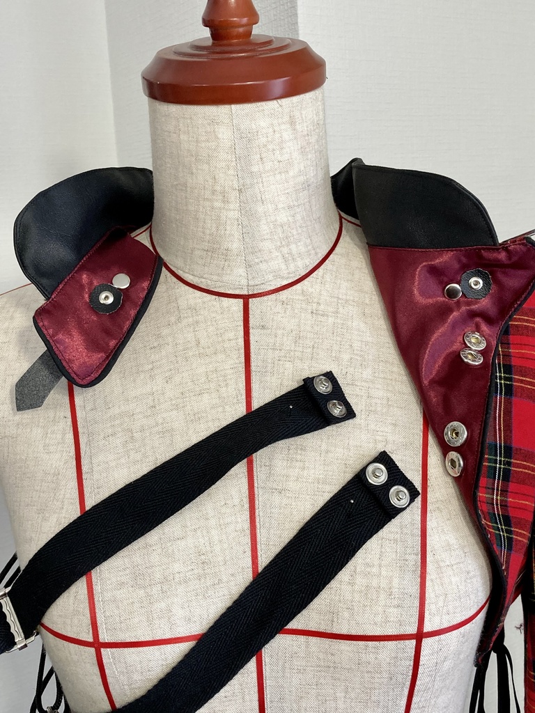 ファンレーシングチェック片袖ボレロ