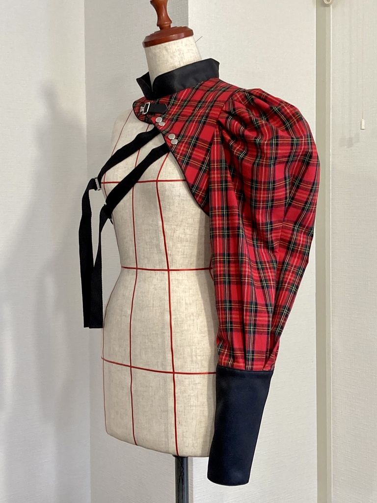 ファンレーシングチェック片袖ボレロ