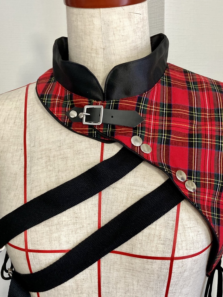 ファンレーシングチェック片袖ボレロ