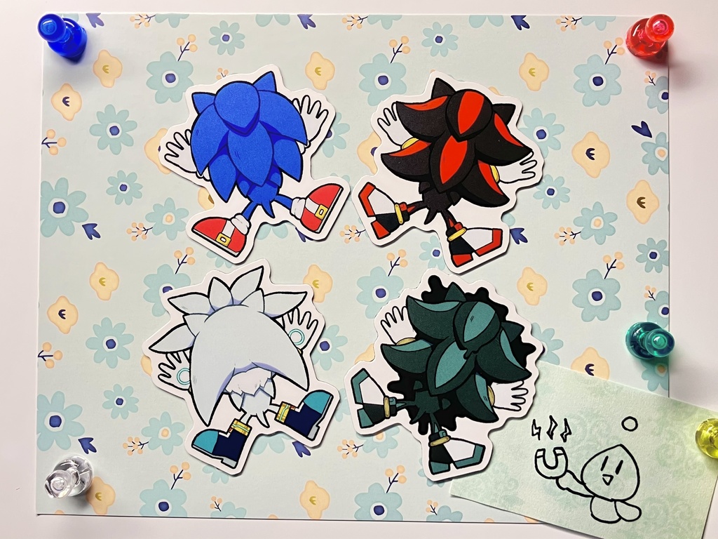 叩き付けられる4針マグネット