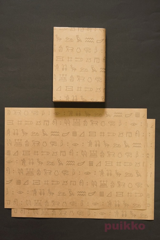 紙製ブックカバー ヒエログリフ