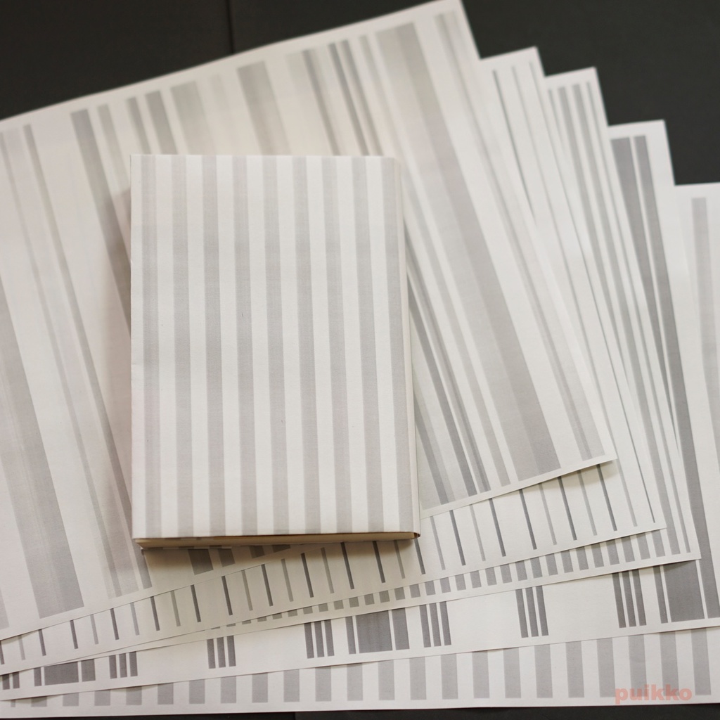 紙製ブックカバー ストライプ(モノクロ)