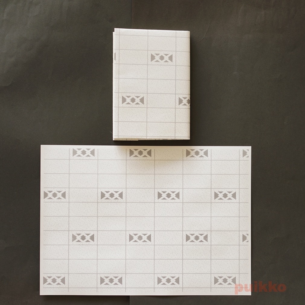 紙製ブックカバー 透かしブロック