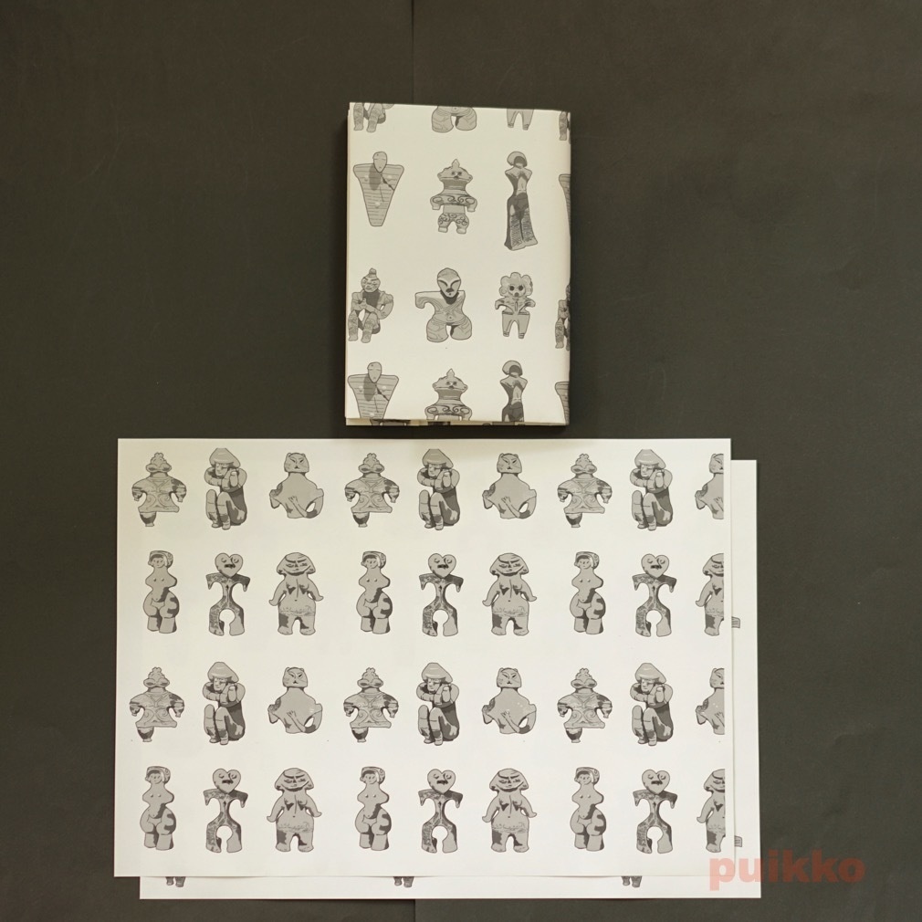 紙製ブックカバー 土偶