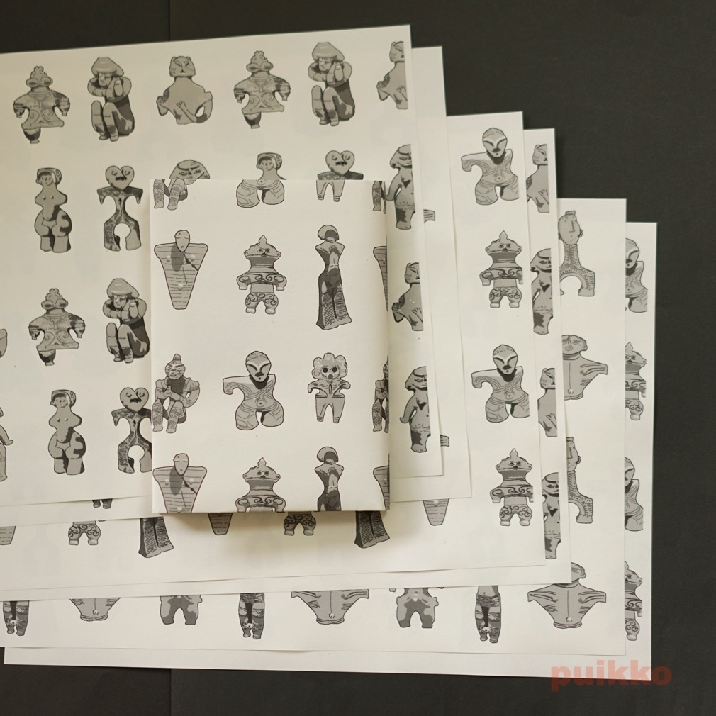 紙製ブックカバー 土偶