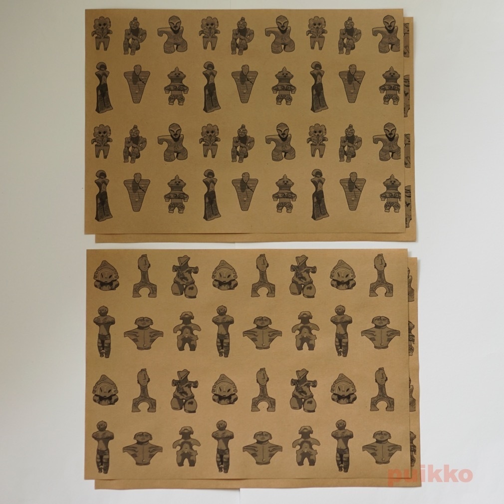 紙製ブックカバー 土偶