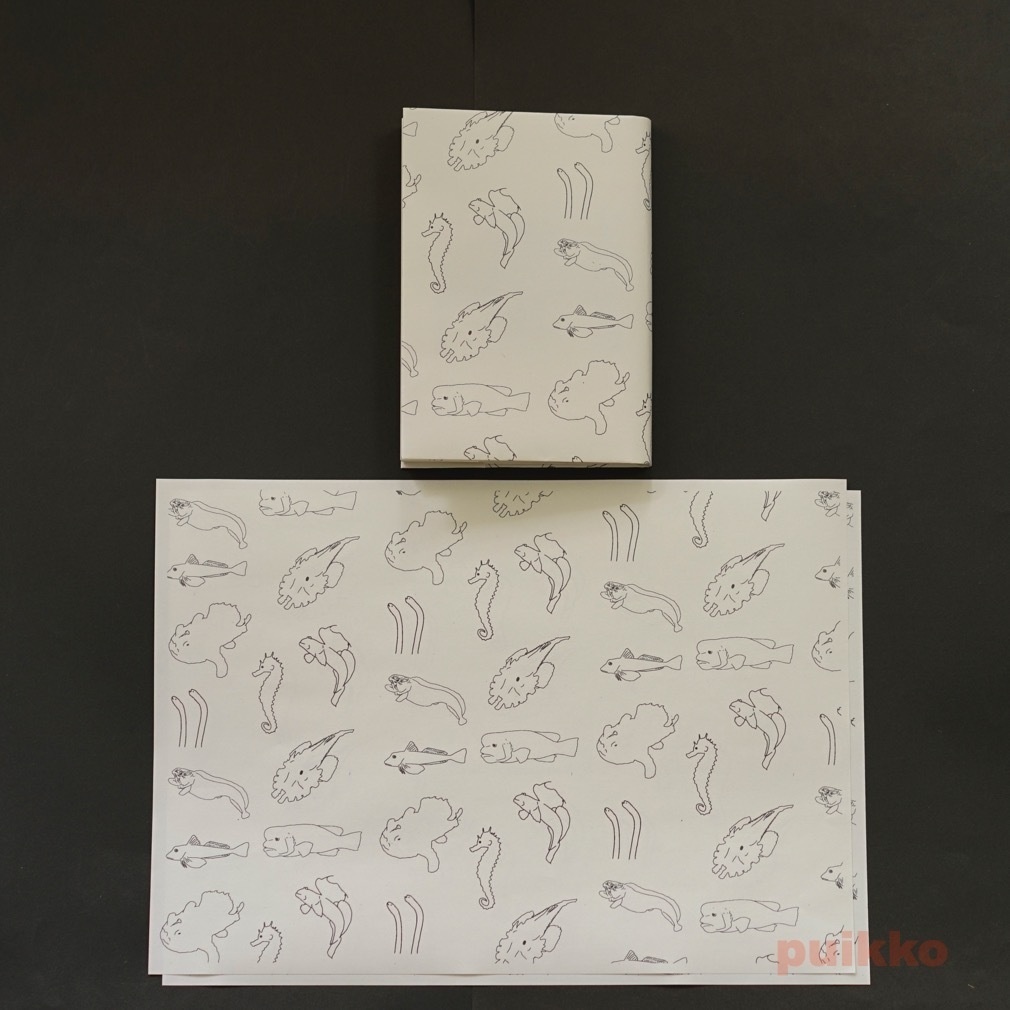 紙製ブックカバー 魚イラスト