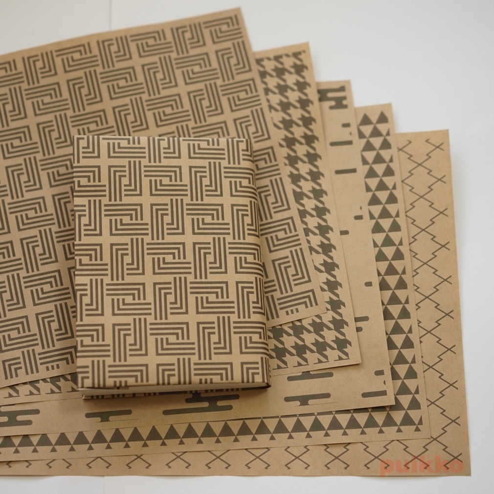 紙製ブックカバー　和柄パターン5