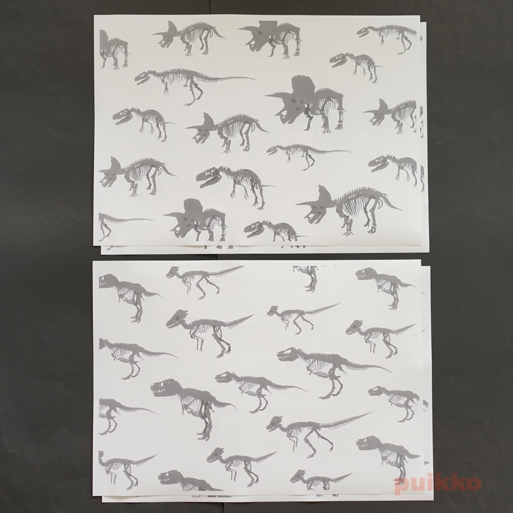 紙製ブックカバー 恐竜の骨格