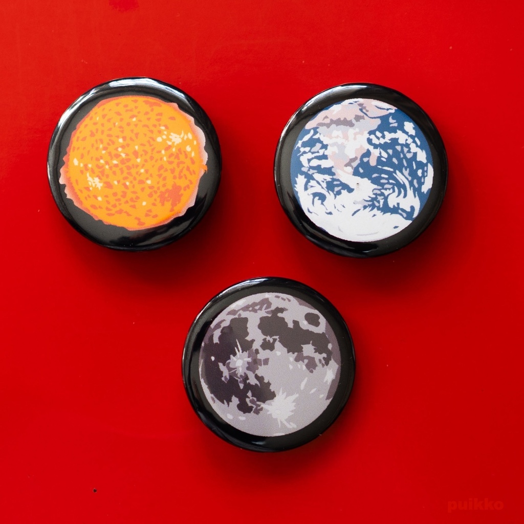 缶バッジ 32mm　太陽・地球・月（黒地）（3個セット）