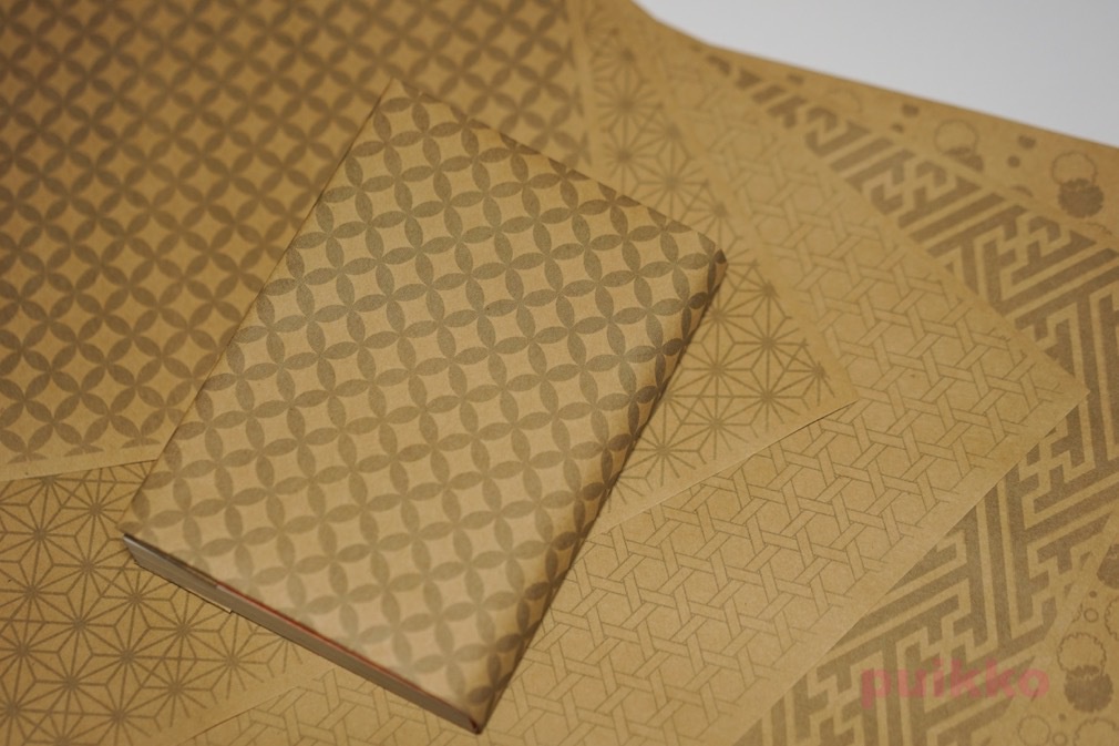 紙製ブックカバー　和柄パターン2
