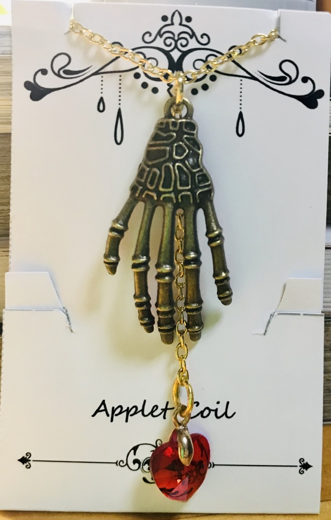 スカルハンドネックレス