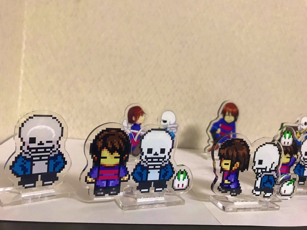 Re-Tale アクリルスタンド