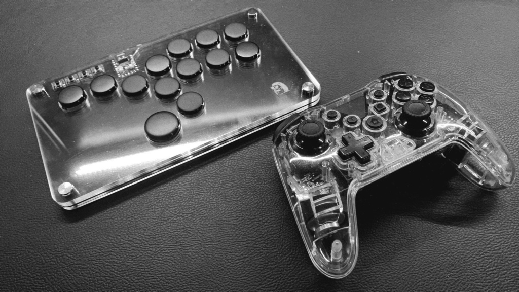 アクリル製ミニレバーレス 13ボタン