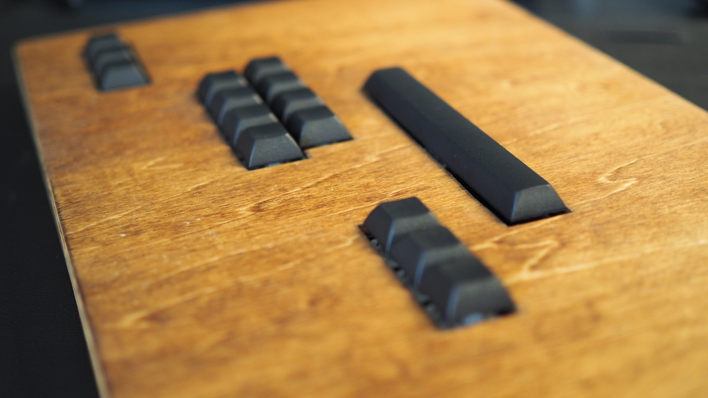 木製キーボード型アケコン ダークウォルナット