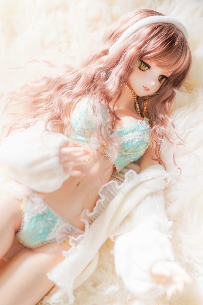 【Mint Star】ロマンチックウェーブ 8〜9インチ モヘアウィッグ