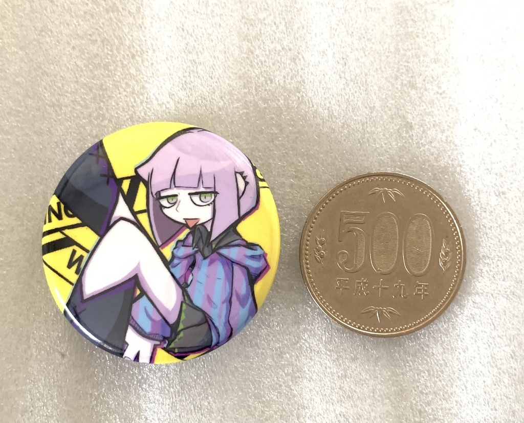 WARNINGガール 缶バッジ