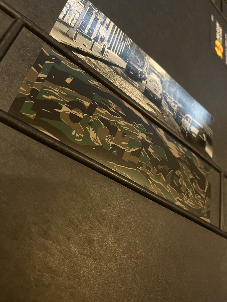 Phonetic Camo Sticker "Saigon" (Tiger Stripe) (1枚)