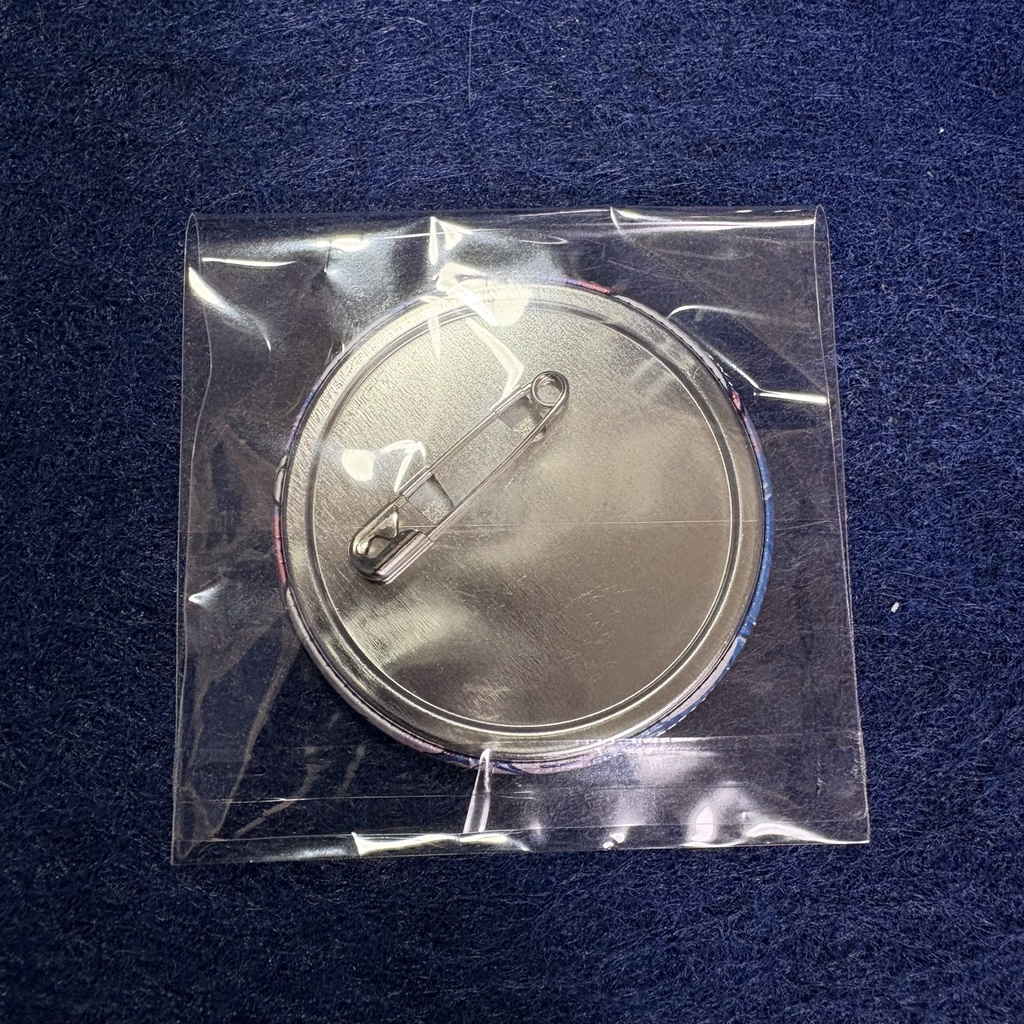 【再販/限定6個】缶バッチ 兎猫