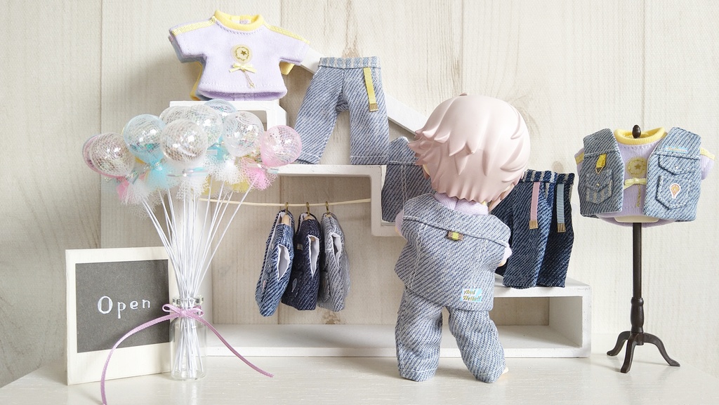 バルーンの飛ぶ服