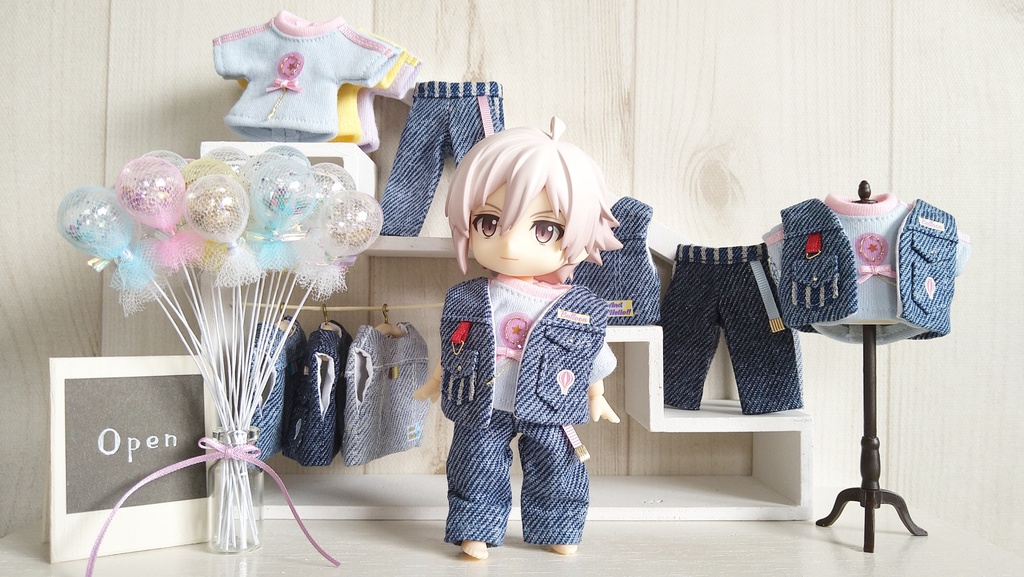 バルーンの飛ぶ服