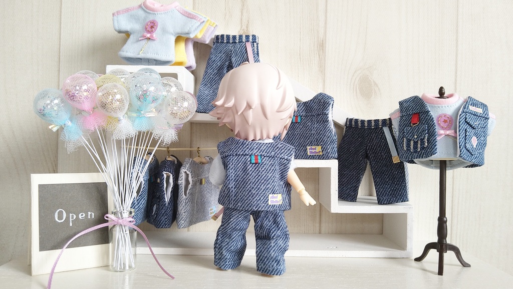 バルーンの飛ぶ服